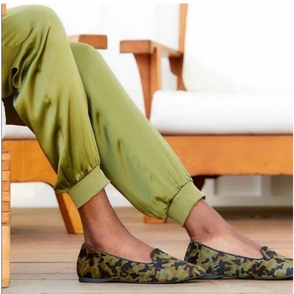 Birdies Starling Camo Calf Hair Loafers Flats Slip On Shoes Size 7